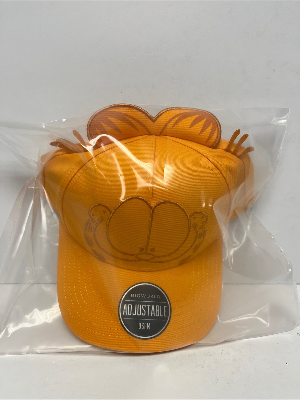 Bioworld Garfield 3D Character Adjsutable Hat (58cm), Garfield 3d, One Size